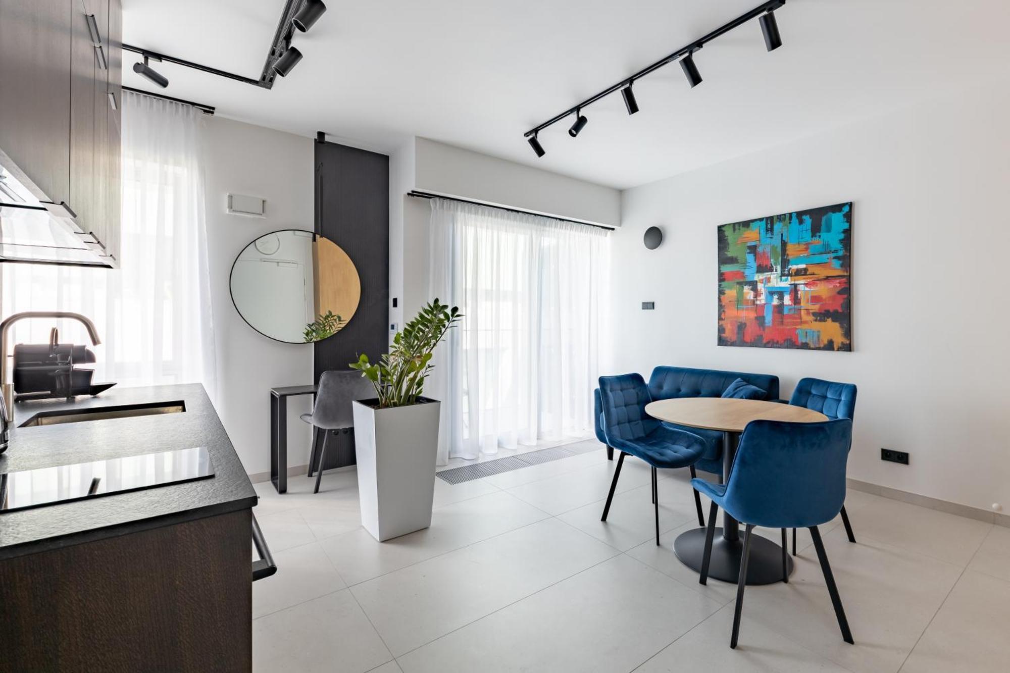 Yacht Park Apartment *